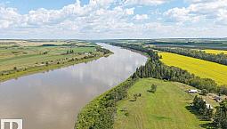 204 River St Duvernay, Alberta