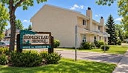Great Location In Castle Downs Area!