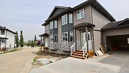 Leduc 2 Bed + Den 2.5 Bath Single Garage Townhouse