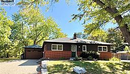 292 Woodward Avenue Unit# Lower Milton, Ontario
