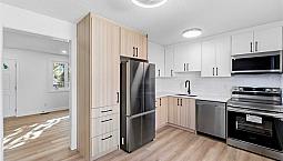 Fully Renovated 3 Bed / 2 Bath Townhouse - 160 Habitat Cr Nw