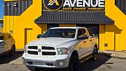 2017 Ram 1500 Slt - Backup Camera! Heated Steering Wheel & Seats