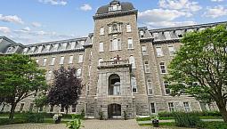 Condo Au Mont-Saint-Louis!
