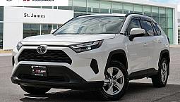2025 Toyota Rav4 Xle | Heated Steering Wheel | Leatherette