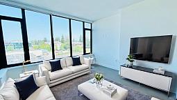 303 1588 Johnston Road White Rock, British Columbia