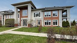 $449,999 - Condominium For Sale In Boucherville
