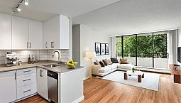 Studio Apartment For Rent - 1755 West 14Th Avenue