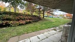 Modern 2 Bedroom - Forest Hill Neighbourhood
