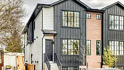 8816 36 Ave Nw