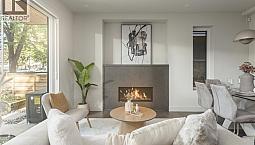 1 638 E 46Th Avenue Vancouver, British Columbia