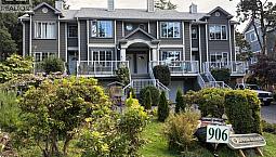 2 906 Admirals Rd Esquimalt, British Columbia