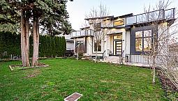 14517 72 Avenue Surrey, British Columbia