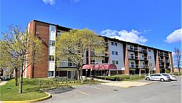 Condo 2 Chambres Près Des Services À Sainte-Foy