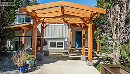 324 Richards Street W Nelson, British Columbia