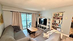 302 33598 George Ferguson Way Abbotsford, British Columbia