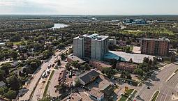 Summerland Apartments: A Tropical Fort Richmond Haven By U Of M!