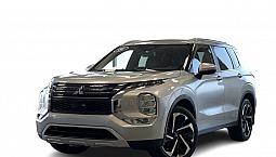 2023 Mitsubishi Outlander Le S-awc Fresh Trade! Local Unit!