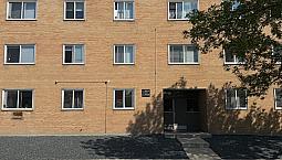 545 Young St - 1 Br - Available June 1St