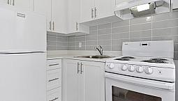 Pacific Beach Apartments - Studio Apartment For Rent