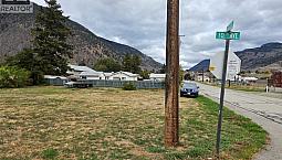 426 10th Avenue Keremeos, British Columbia