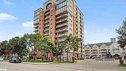 Downtown 2 Bed Concrete Condo, 8th Floor Views + Titled Parking