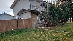 3 Bed, 2 Bath Half Duplex