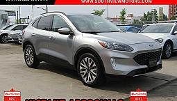 2022 Ford Escape Titanium Awd 2.0L | Navi | Carplay | Blind Spot