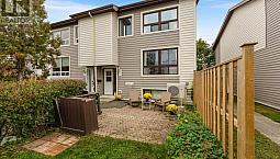 19 A Banner Road Ottawa, Ontario