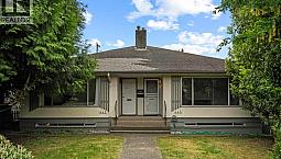 443-445 W Keith Road North Vancouver, British Columbia