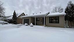 799 000$ - Bungalow À Vendre À Kirkland