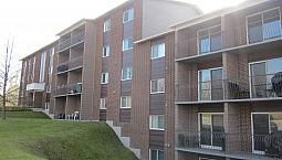 Grand 4 1/2 Secteur Du Carrefour De L`estrie