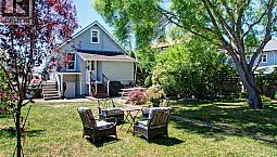236 Crease Ave Saanich, British Columbia