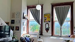 Stunning One Bedroom Loft On 4 Acres Dog Park / Winter Rink