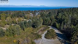 7555 Fernmar Rd Lantzville, British Columbia