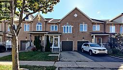 131 Foxchase Avenue Vaughan (East Woodbridge), Ontario