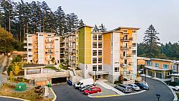 Nursery Heights - 2 Bedroom Available At 301 Nursery Hill, Victo