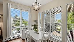 304 13339 102A Avenue Surrey, British Columbia
