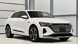 2024 Audi Q8 E-tron 0.99% / Massage / B&o / 21 '' / Carplay / Ta