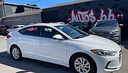 2017 Hyundai Elantra Le ( Automatique - Excellent État )