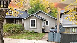 512 J Avenue S Saskatoon, Saskatchewan