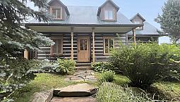 700 000$ - Maison 2 Étages À Vendre À St-Hyacinthe (Douville)