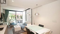 202 89 Nelson Street Vancouver, British Columbia