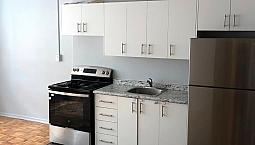 Large Two Bedroom Unit Steps From Upper James