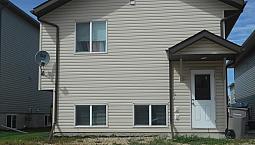 #1744- 2 Bedroom Lower Level In Westpointe $1400  Water Included
