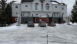 275 000$ - Condo À Vendre À Magog