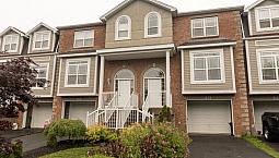 12-044 Executive Townhome Close To The Bedford Waterfront!