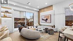 2 3275 Graveley Street Vancouver, British Columbia