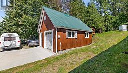 1524 Russel Avenue Riondel, British Columbia