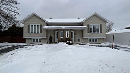 305 000$ - Jumelé À Vendre À Lévis