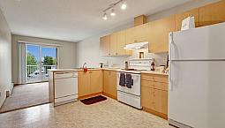 2 Bed X 1.5 Bath Apartment For Rent On Highland Blvd W. | $1565.